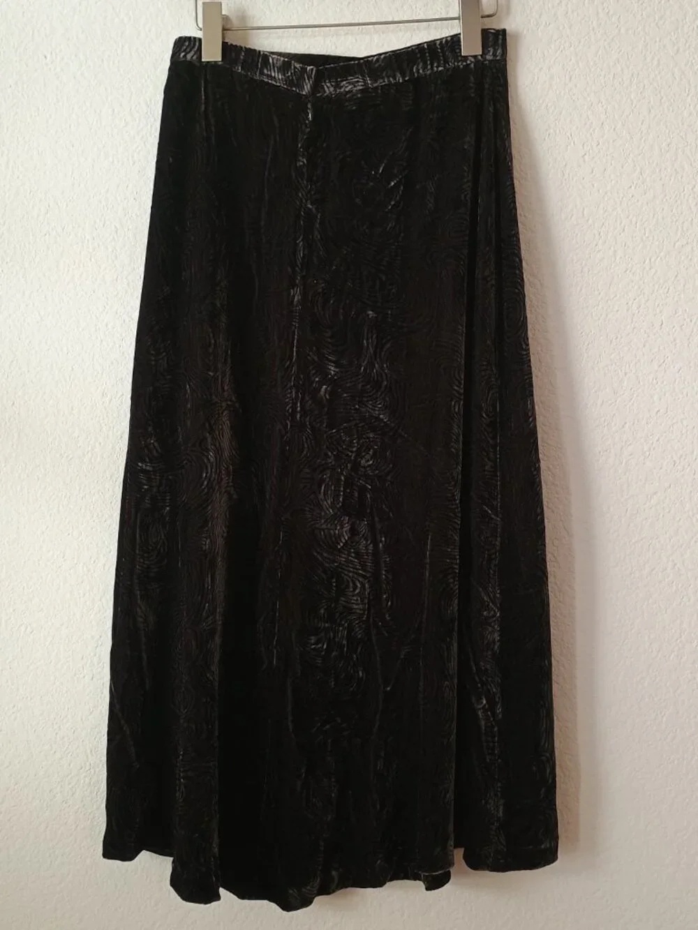NWOT Kenar Women 8P Maxi Skirt Silk Velvet Shimmer Geometric Pattern Black/Brown